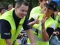 Czas, aby piesi i rowerzyści założyli odblaski