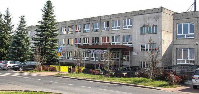 Artykuł: Koronawirus w olsztyńskiej szkole. 240 uczniów na kwarantannie