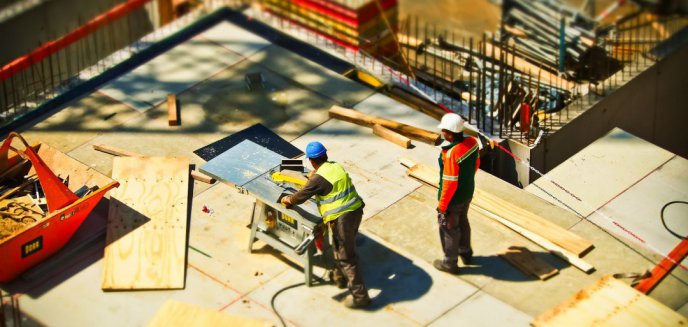 Rośnie liczba nielegalnie zatrudnionych cudzoziemców w branży budowlanej